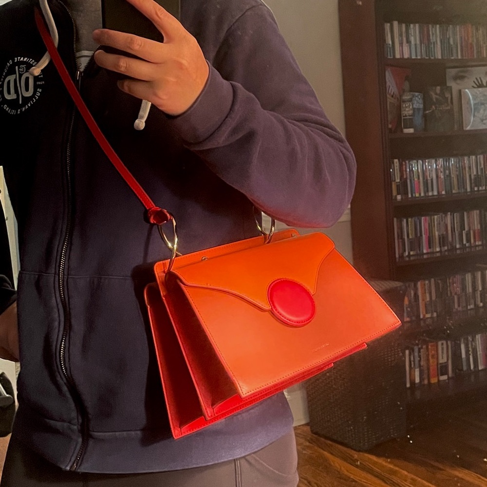 DANSE LENTE Phoebe Leather Shoulder Bag - Picture 3 of 8